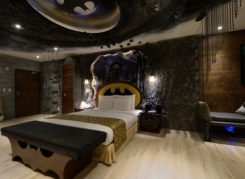 The Batcave, Taiwan. Комната Бэтмена пользуется самой большой популярностью в отеле.